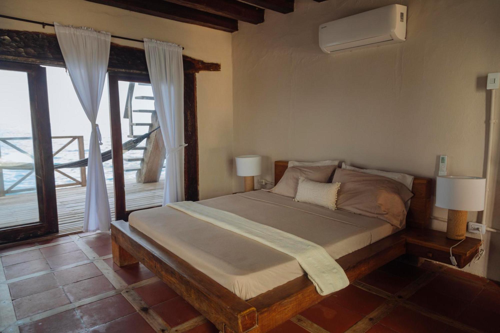 Isla Kalua - Private Ocean Villa Eksteriør billede